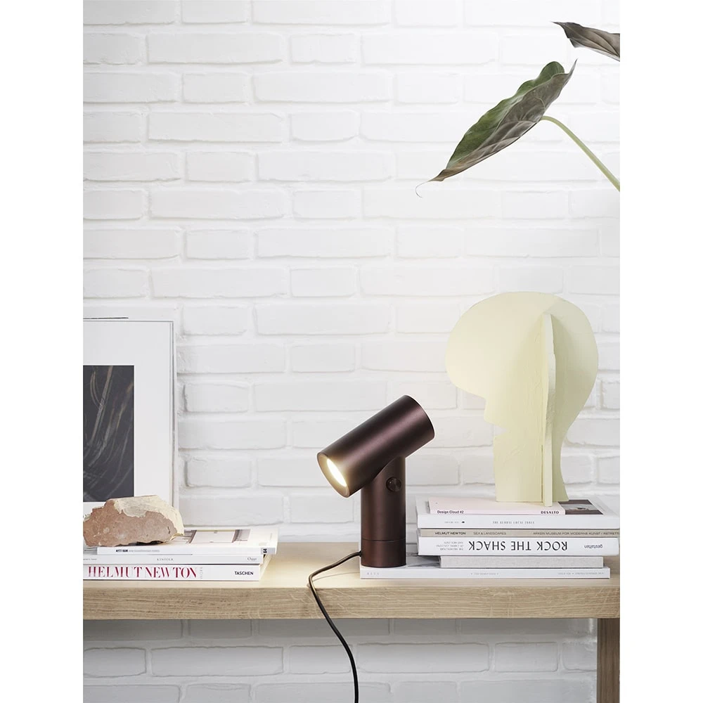 Muuto shop beam lamp